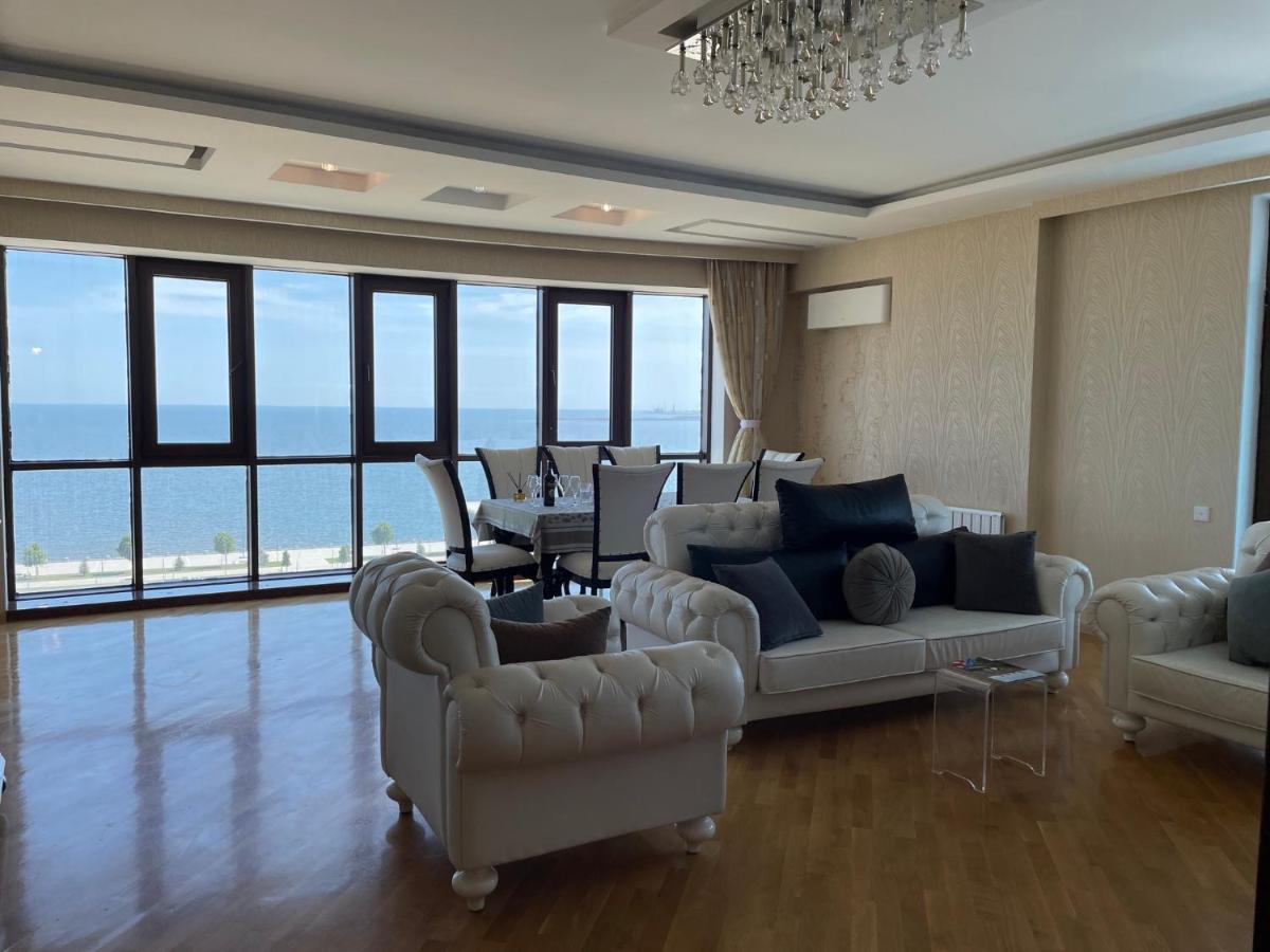 Megafun Apartment Baku Luaran gambar