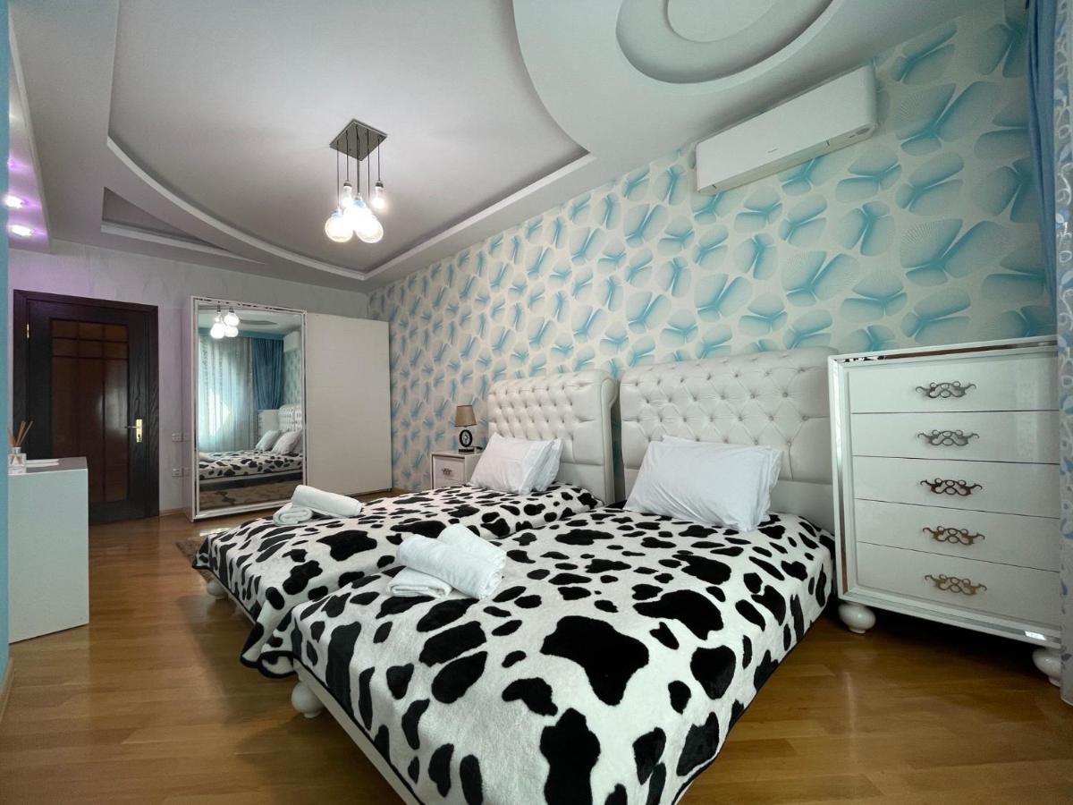 Megafun Apartment Baku Luaran gambar